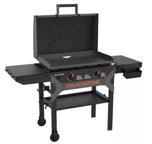 Blackstone 2-Burner Propane Outdoor Griddle with Hood in Black - Lot 15JF
