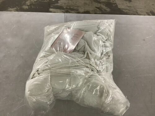 Queen Quilt Set - Lot 680