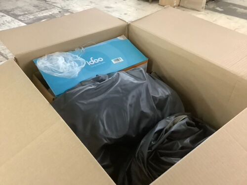 iDOO Queen Air Mattress with Built in Pump - Lot 685