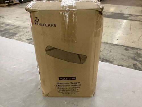 PERLECARE Queen 3 Inch Cooling Memory Foam Mattress Topper - Lot 471