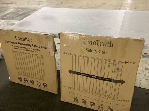 Lot of (2) Baby Gates - Uninspected - Lot 281