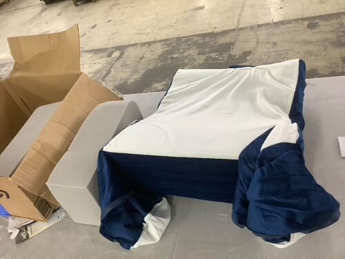 Kolbs Wedge Reading Pillow with Arms - Lot 483