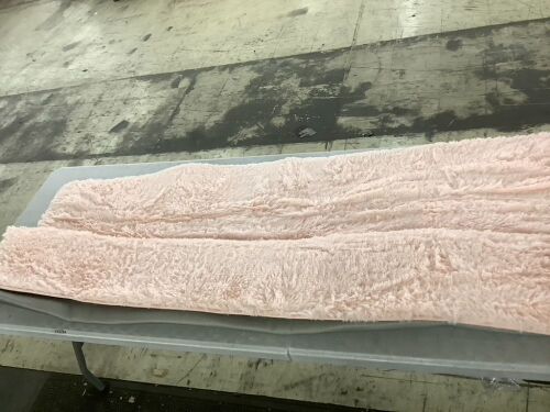 Ophanie Fluffy Area Rug 4 x 6 - Lot 597