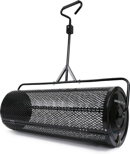 Garden Tailor Compost Spreader 44 Inch Towable - Lot 101