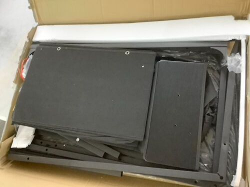 Computer Desk - Lot 270