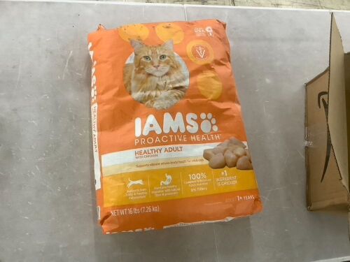 IAMS Proactive Health Chicken Flavor Dry Cat Food, 16lbs - Lot 294