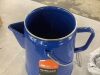 GSI Outdoors Enamel Coffee Pot - Thumbnail 3
