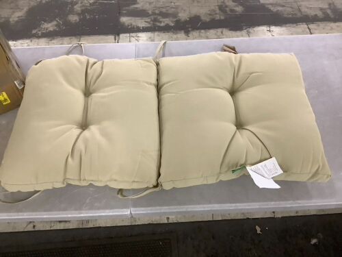Outdoor Chair Cushion - Lot 661