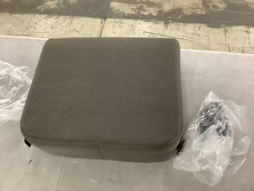 MABOZOO Extra Thick Chair Cushion - Lot 790