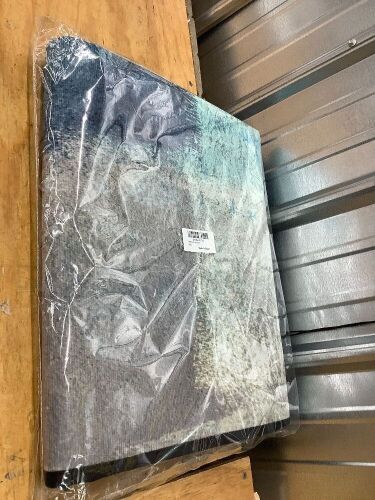 TOMWISH Grey and Green Kitchen Mat - Lot 2923