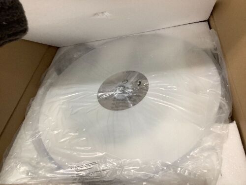 mnikopE Pendant Light Fixture - Lot 3047