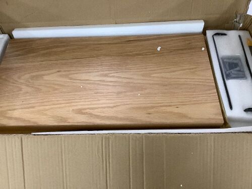 24" Floating Shelf - Lot 284