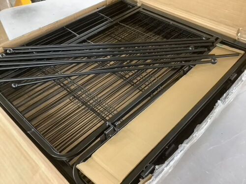 Wire Pet Play Pen, 8 Panels - Lot 312