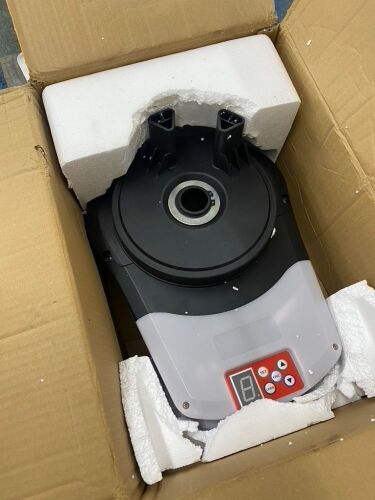 Automatic Roll Up Door Opener - Lot 353