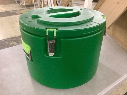 Insulated Food Storage Bucket - Lot 359