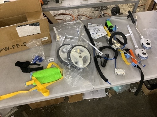 LetPetRun Adjustable 1-Wheel Dog Wheelchair, Small - Lot 469