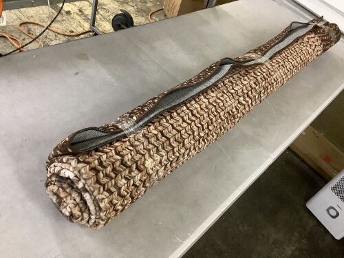 Area Rug, Approx 8' x 10' - Lot 512JF