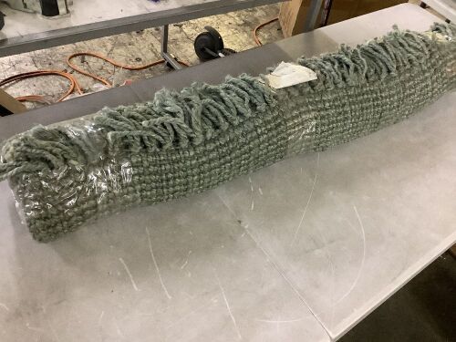 4' x 6' Area Rug - Lot 528JF