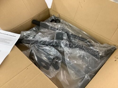 Snowmobile Lift - Lot 668