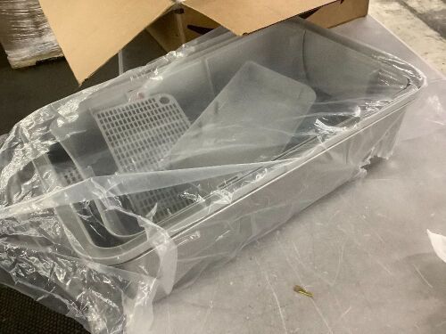 Stainless Steel Cat Litter Box - Lot 695