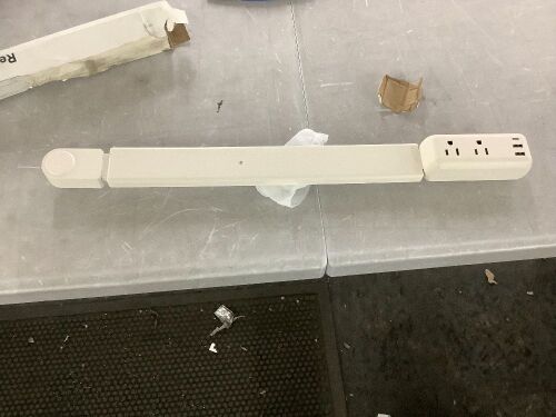 Electrical Outlet Extender Stick - Lot 783