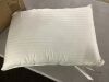 Beckham Hotel Collection Down Alternative Pillows, 2 pack - Thumbnail 1