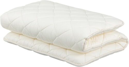 FULI Japanese Futon, Japanese Floor Bed, Tatami Foldable Bed, Roll Up Sleeping Pad, Shikibuton, Made in Japan (White, Twin) - Lot 2715