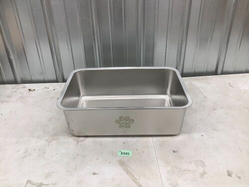 Stainless Steel Litter Box - Lot 3335