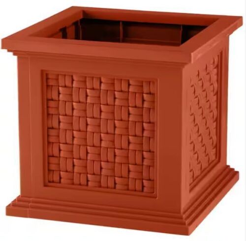 Pure Garden 14.65 in. Rattan Plant Pot, Terracotta - Lot 222JF