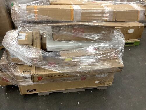 Salvage Pallet. Items Will Be Damaged and Incomplete. - Lot 578