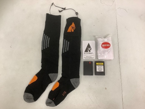 Action Heat AA Battery Heated Socks, L/XL, Appears New, Sold as is - Lot 220