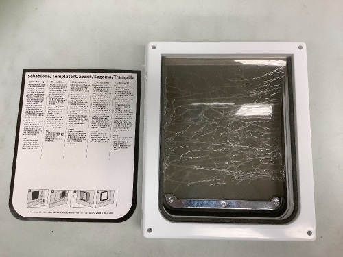 2 Way Dog Flap, E-Commerce Return, Sold as is - Lot 231