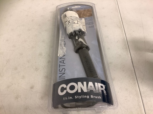 Conair 1 1/4in Styling Brush, Appears New, Sold as is - Lot 235