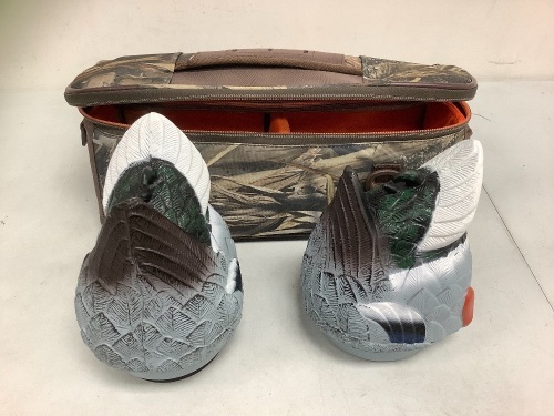 Mojo Duck Decoys, Appears New, Sold as is - Lot 271