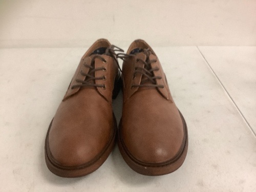 Madden Mens Shoes, 10, Appears New, Sold as is - Lot 305