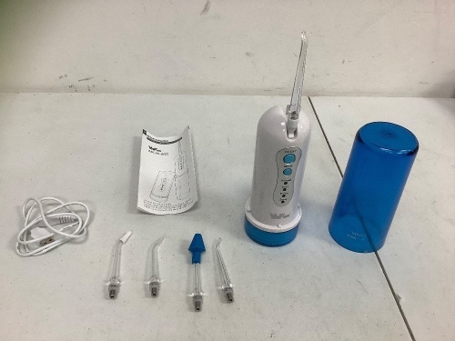 Water Flosser, Powers Up, E-Commerce Return, Sold as is - Lot 529