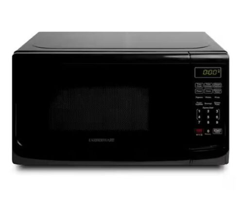 Farberware 0.7 cu. ft. 700-Watt Countertop Microwave Oven in Black - Lot 154JF
