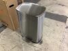 Qualiazero 13 Gal. Stainless Steel Kitchen Trashcan, Step-on, Rectangle - Thumbnail 4