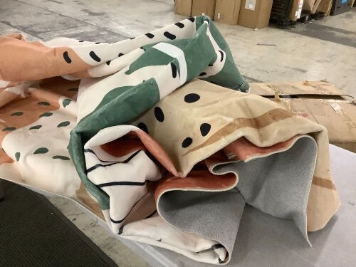 8 x 10 Area Rug - Lot 482