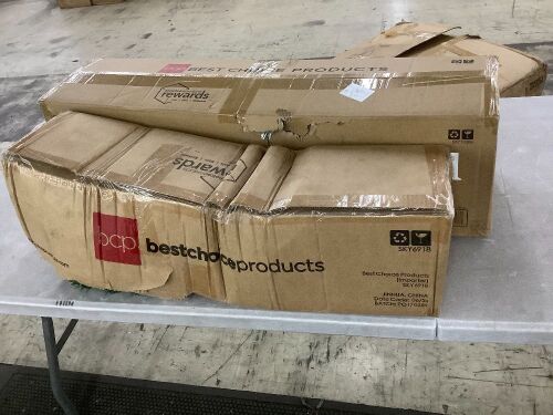 Lot of (2) Unlit Spruce Christmas Trees - Lot 667