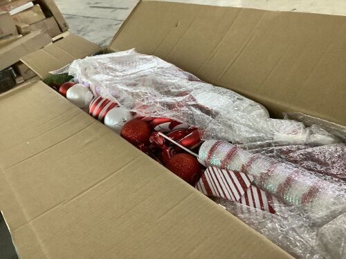 WBHome 7FT Pre-lit Artificial Christmas Tree with 400 Plug-in LED Lights and Ornaments Set Package, Peppermint & Gingerbread Themed Christmas Decorations - Lot 591