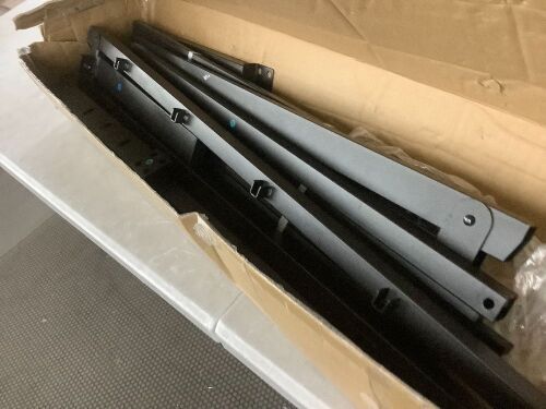 14" Metal Bed Frame, Queen - No Hardware - Lot 599