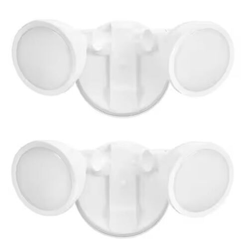 Globe Electric 100-Watt Equivalent 1200-Lumen Outdoor Exterior White Switch Activated 2-Head Integrated LED Security Flood Light (2-Pk) - Lot 930JF