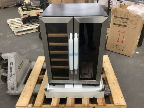 Wine Refrigerator 23 in. Dual Zone 18-Bottle 55-Can - For Repair, Does Not Cool - Lot 127JF