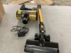 Cordless Stick Vacuum Cleaner - Thumbnail 1