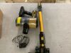 Cordless Stick Vacuum Cleaner - Thumbnail 3