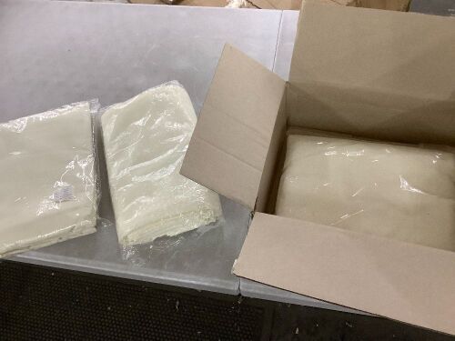 Ivory Rectangle Tablecloth, 90" x 156", 3 Pack - Lot 761