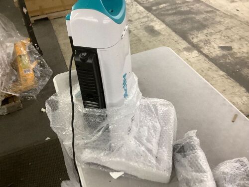 Simplicity Household Upright Vacuum - Lot 142