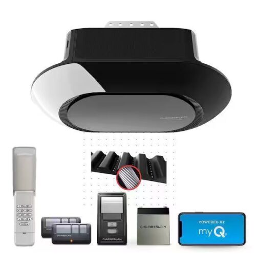 Chamberlain 3/4 HP LED Smart Quiet Belt Drive Garage Door Opener with Battery Backup - Lot 32JF