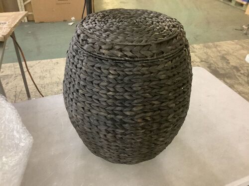 Multipurpose Hyacinth Storage Tote Basket - Lot 716